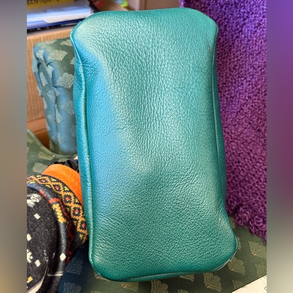 🦄 SEAGLASS - Butterfly Bucket Crossbody - Portland Leather - NEW - Picture 5 of 6